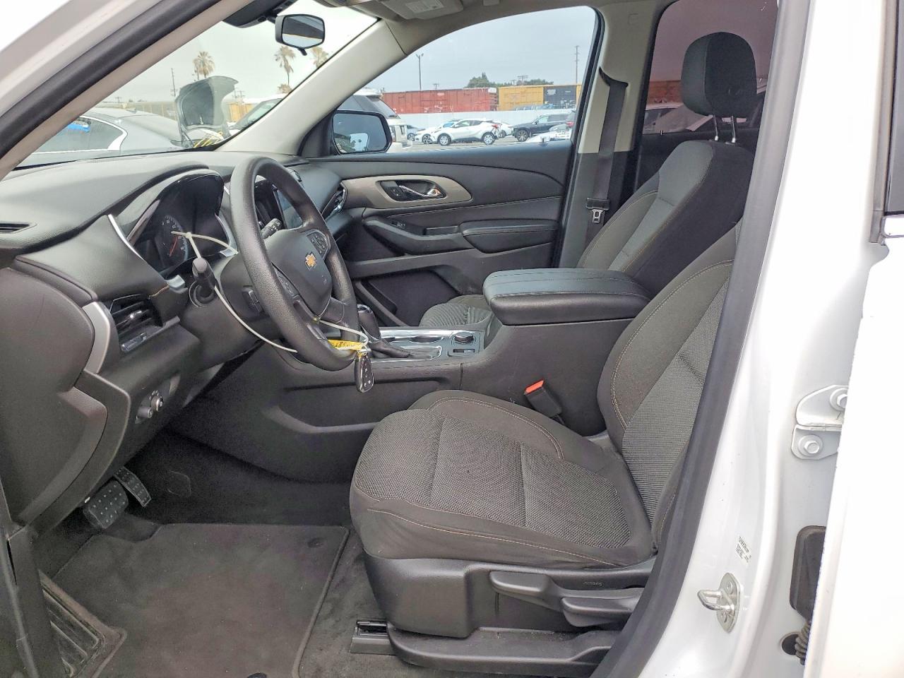 2018 Chevrolet Traverse Ls - Image 7