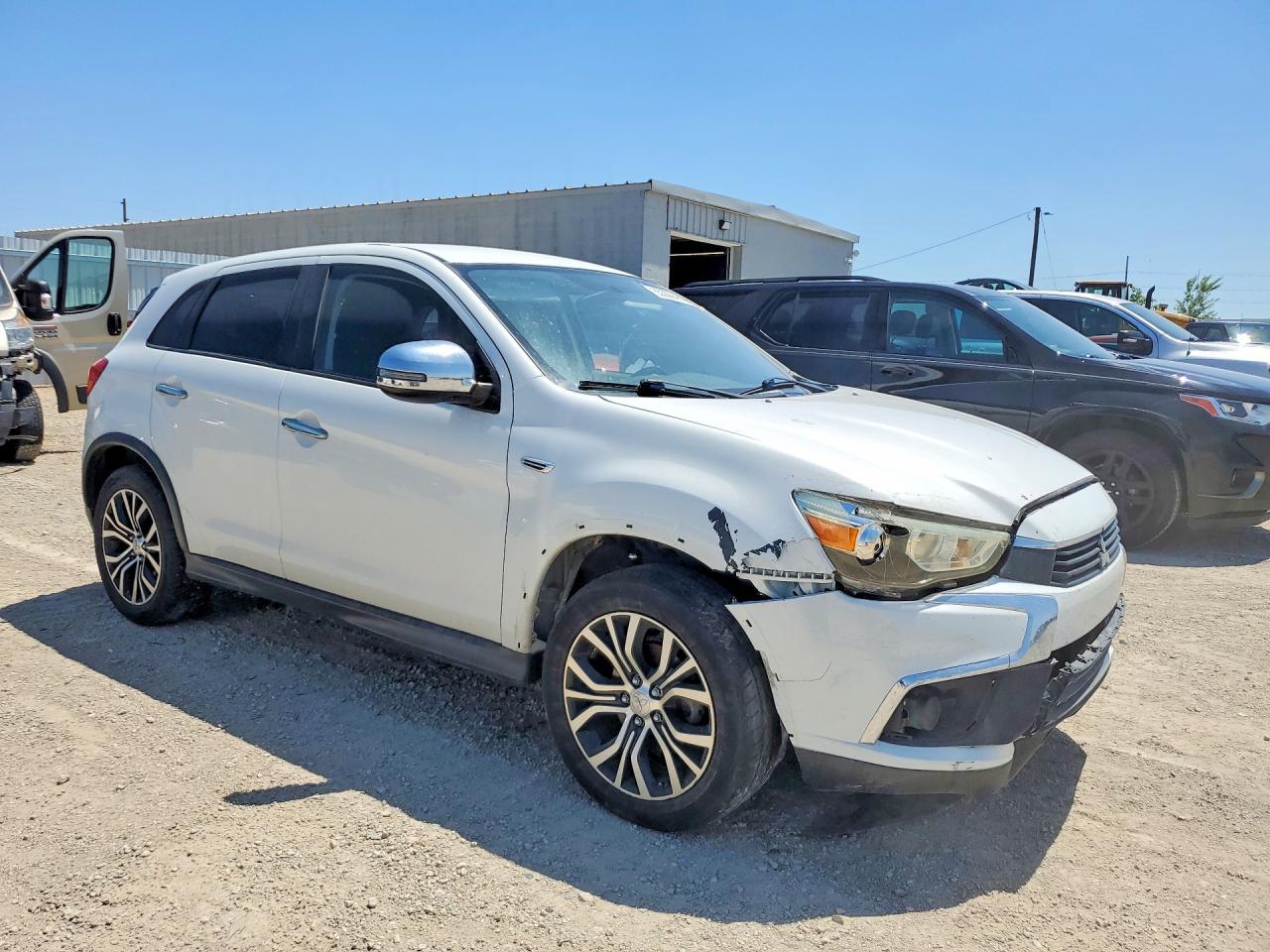 2017 Mitsubishi Outlander Sport Es - Фото 4