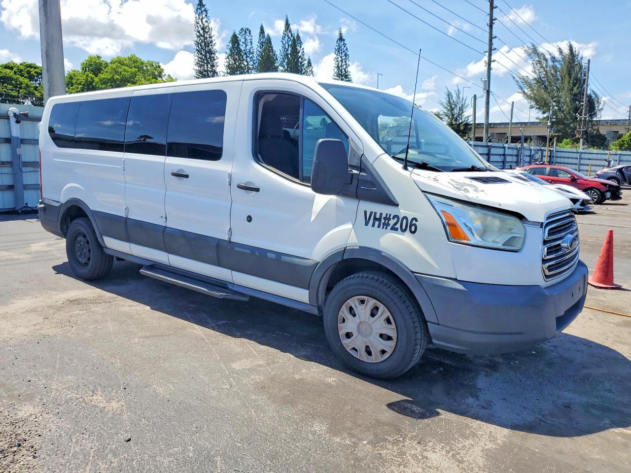 2016 Ford Transit T-350 - Image 4