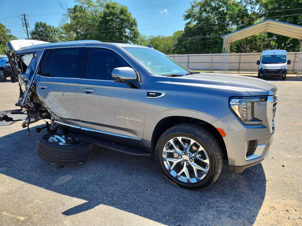 2021 GMC Yukon Slt - Фото 4
