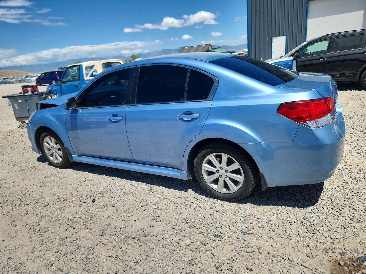 2012 Subaru Legacy 2.5I Premium - Фото 2