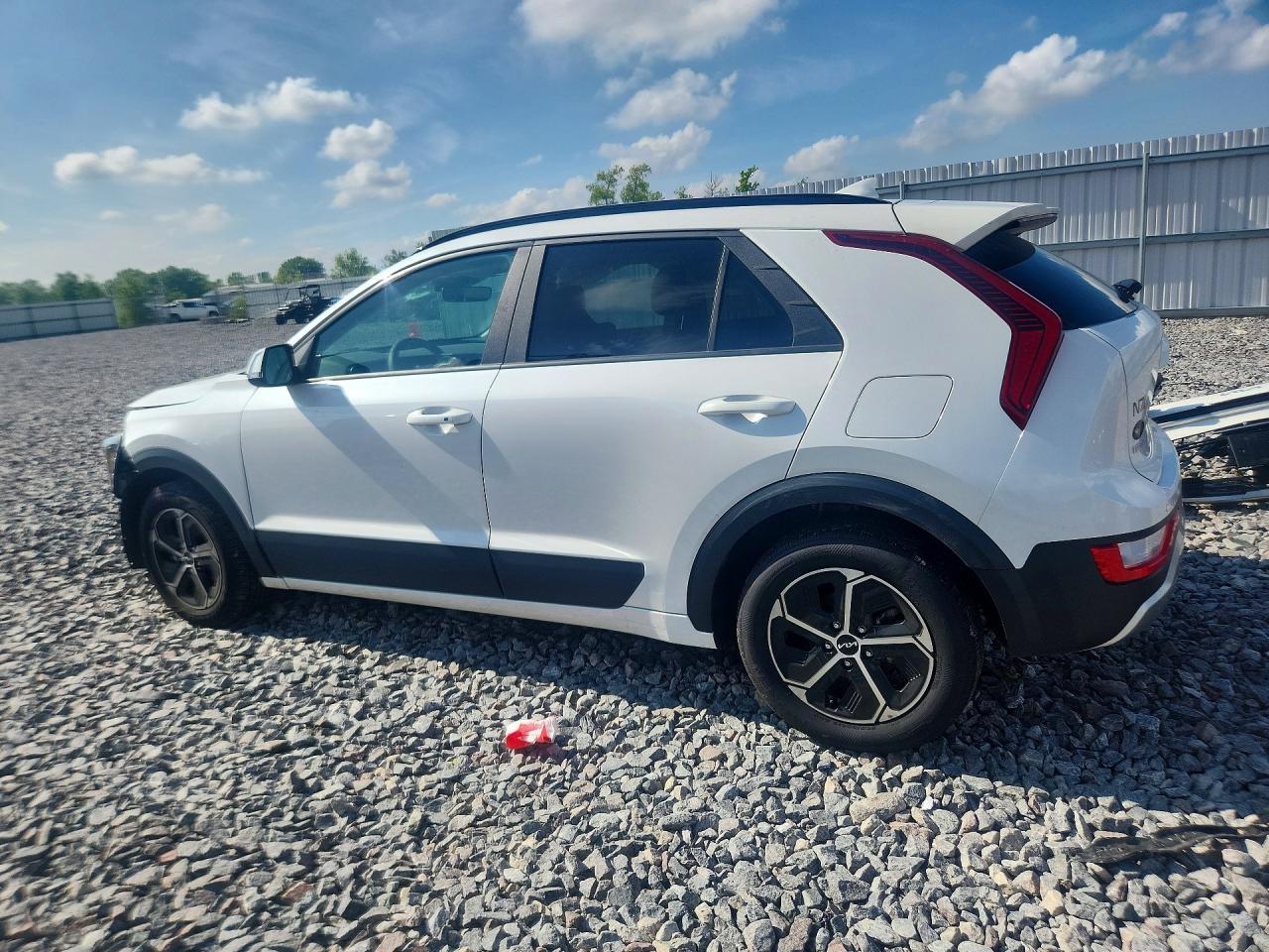 2025 Kia Niro Lx (Phev) - Фото 2