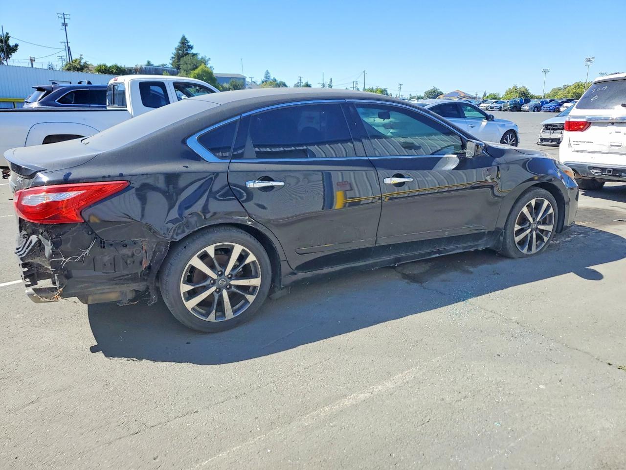 2016 Nissan Altima 2.5 Sr - Фото 3