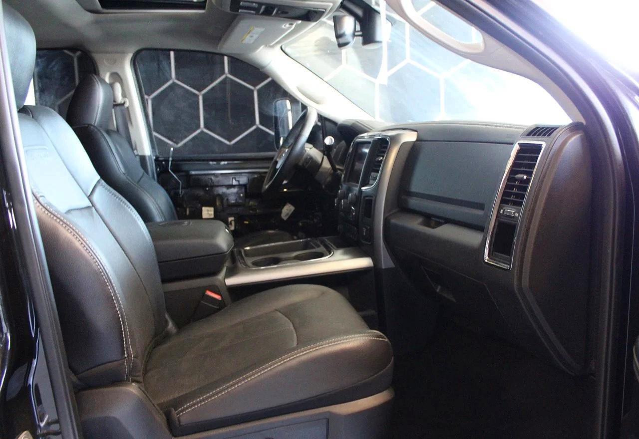 2018 Ram 2500 Laramie - Image 5