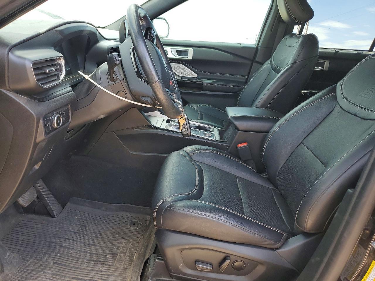 2023 Ford Explorer St - Фото 7