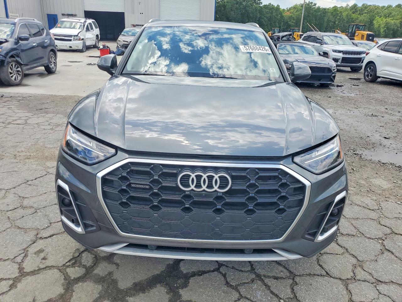 2023 Audi Q5 Premium Plus 45 - Фото 5