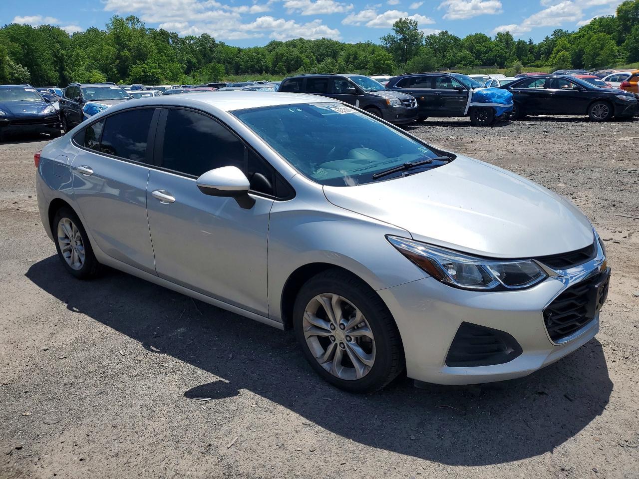 2019 Chevrolet Cruze Ls - Фото 4