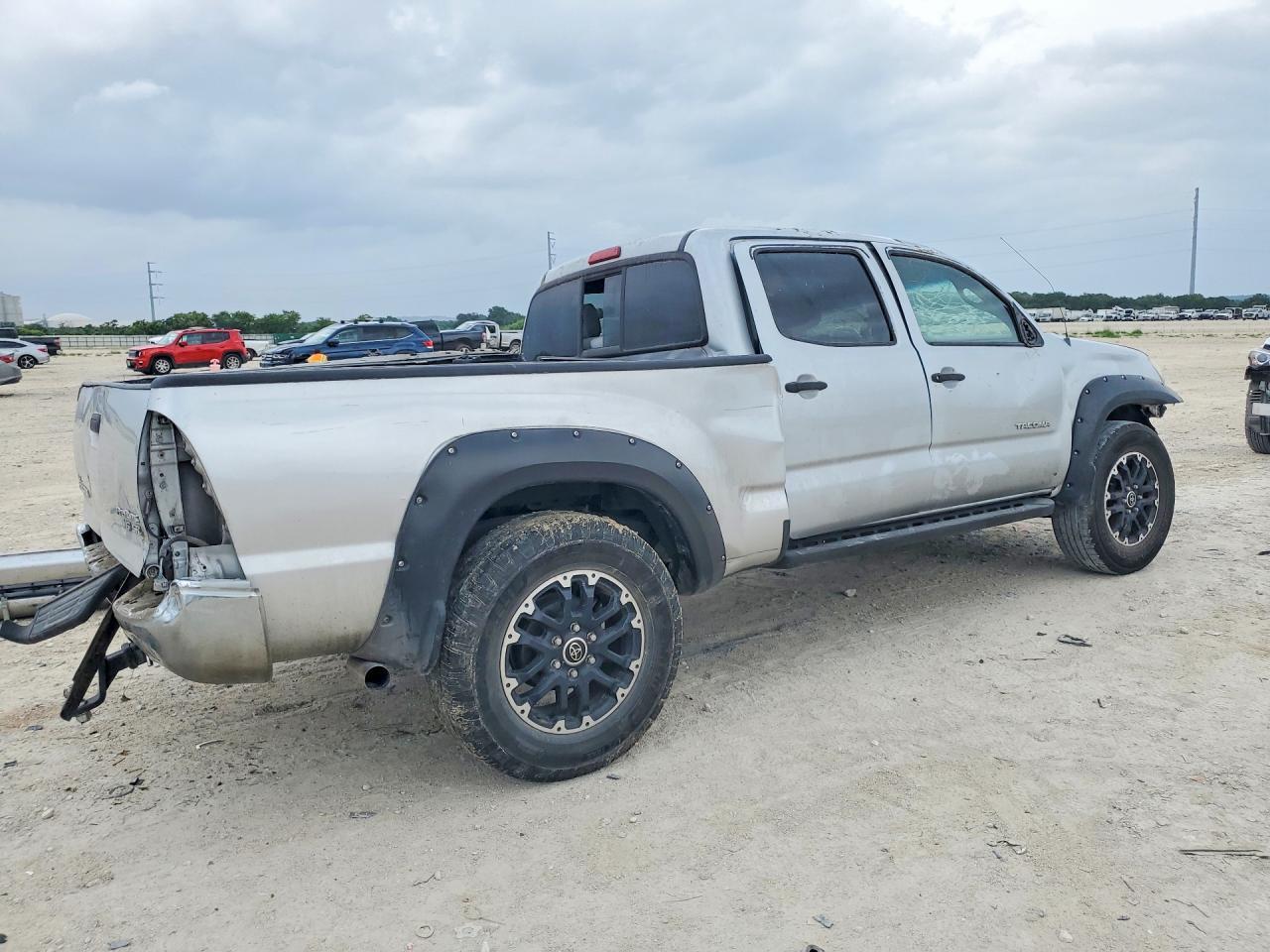 2006 Toyota Tacoma Double Cab Prerunner Long Bed - Image 3