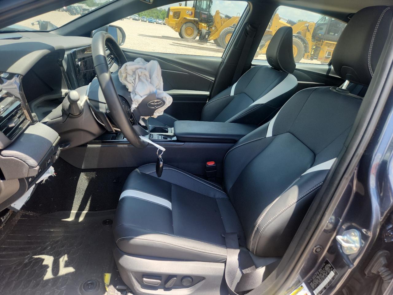 2026 Toyota Camry Se - Image 7