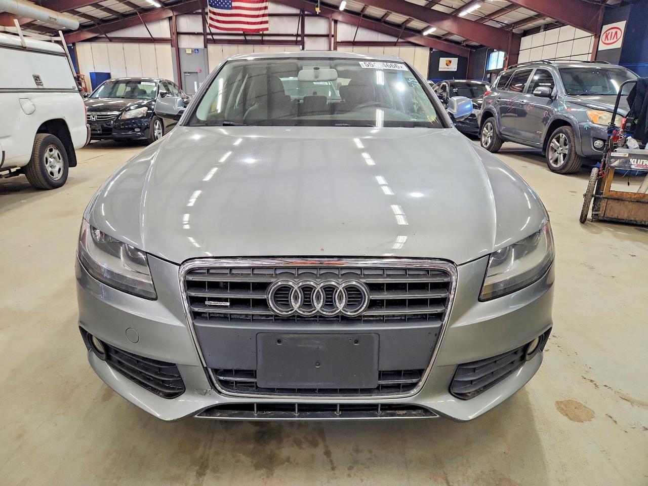 2010 Audi A4 Premium - Фото 5