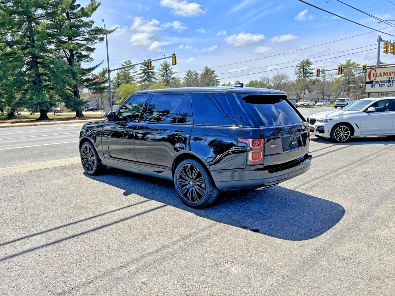 2019 Land Rover Range Rover Supercharged - Image 4
