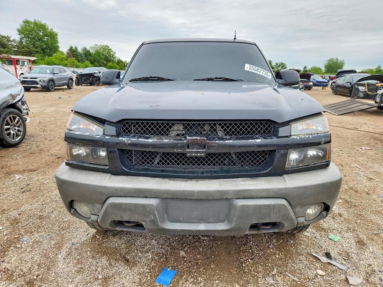 2002 Chevrolet Avalanche K1500 - Image 5