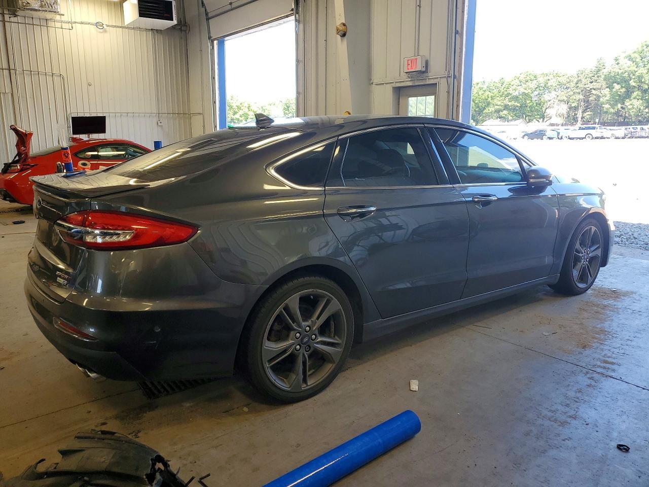 2019 Ford Fusion Sport - Фото 3