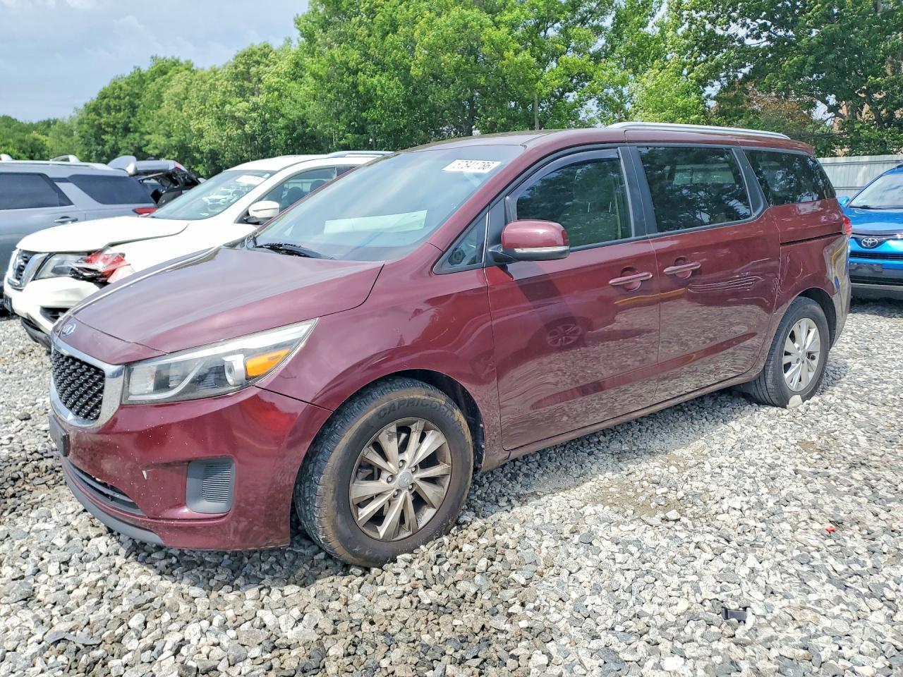 2015 Kia Sedona Lx