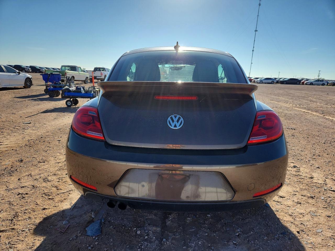 2014 Volkswagen Beetle - Фото 6