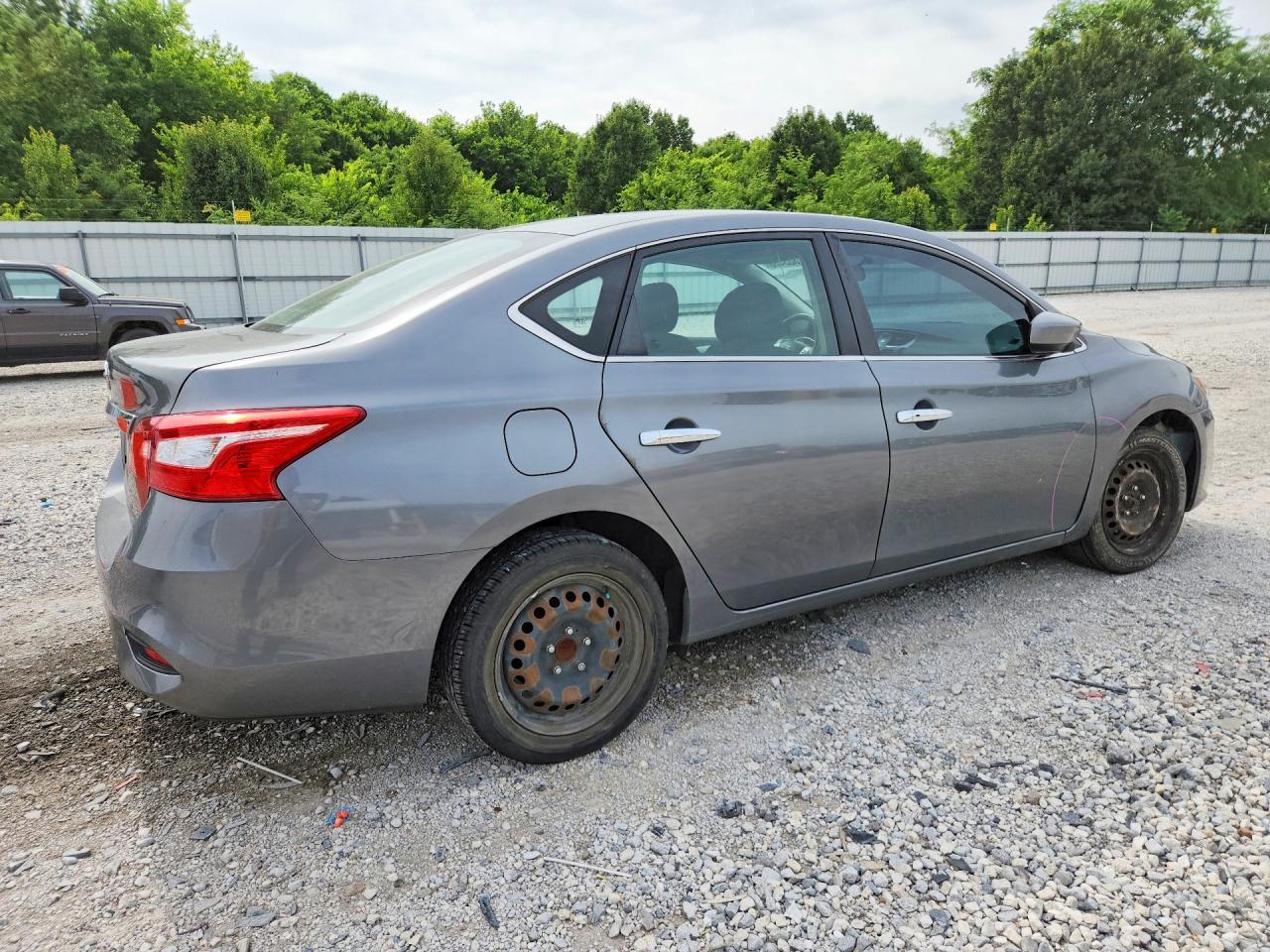 2017 Nissan Sentra S - Image 3