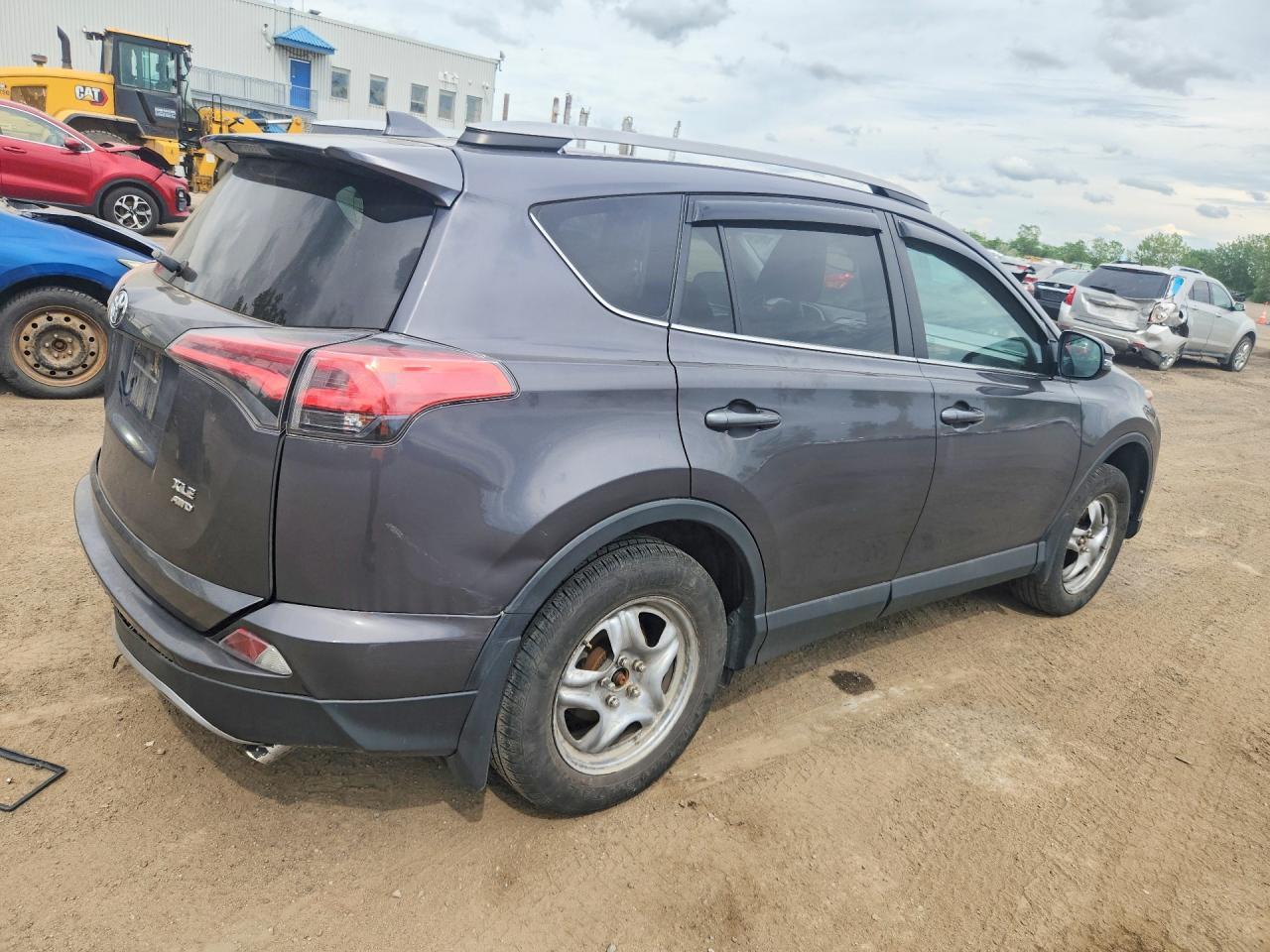 2018 Toyota Rav4 Xle - Image 3