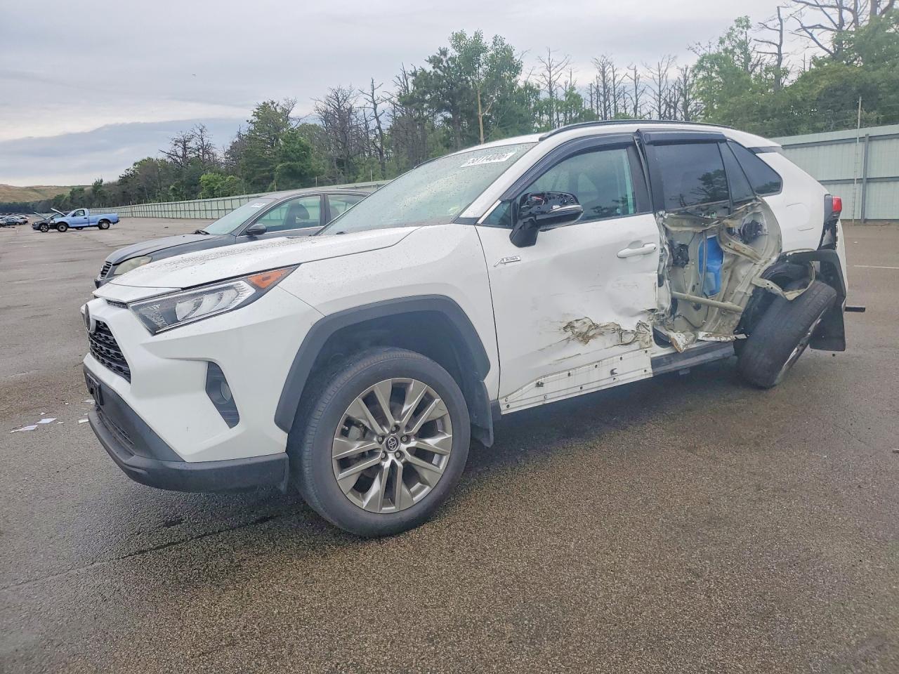 2019 Toyota Rav4 Xle Premium
