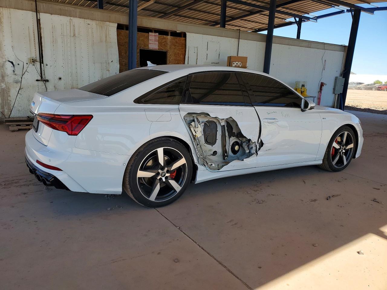 2021 Audi A6 Premium Plus - Image 3