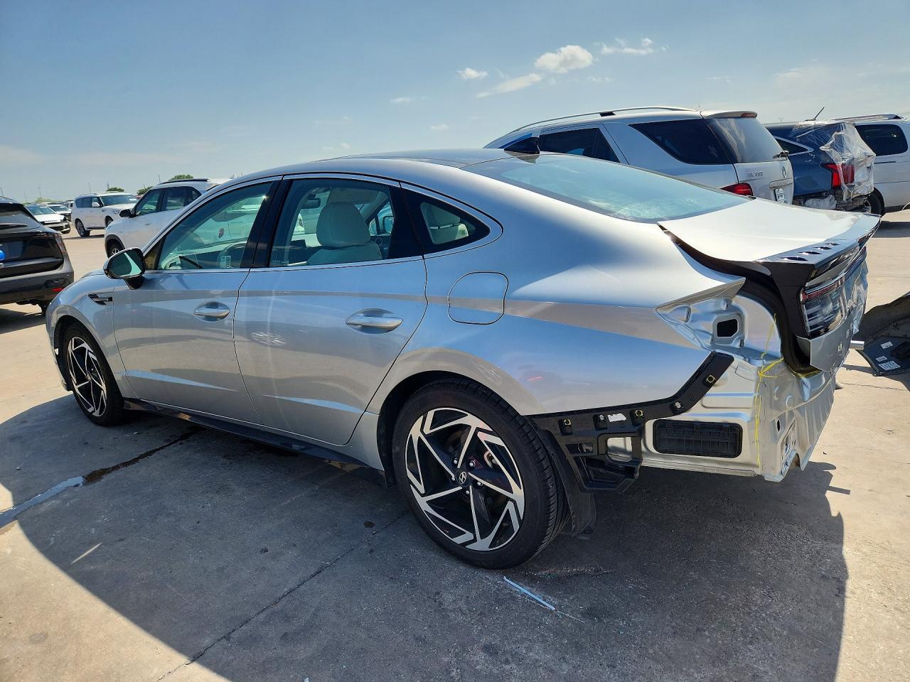 2024 Hyundai Sonata Sel - Image 2