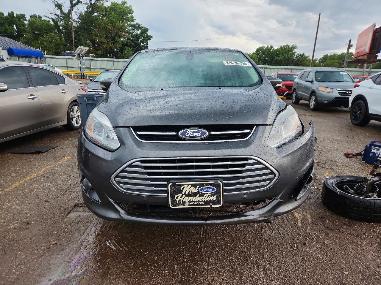 2017 Ford C-Max Titanium - Image 5