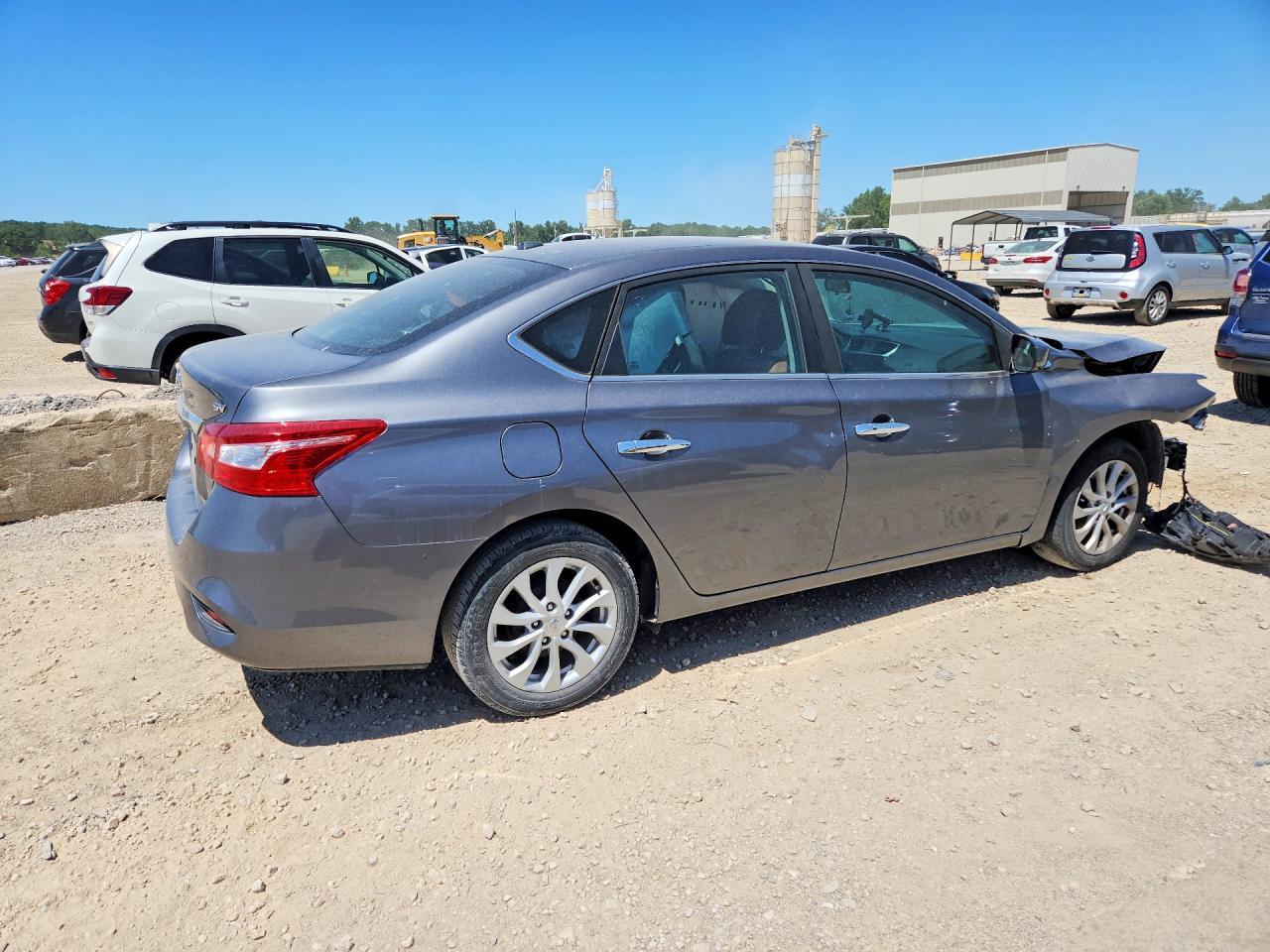 2019 Nissan Sentra Sv - Фото 3