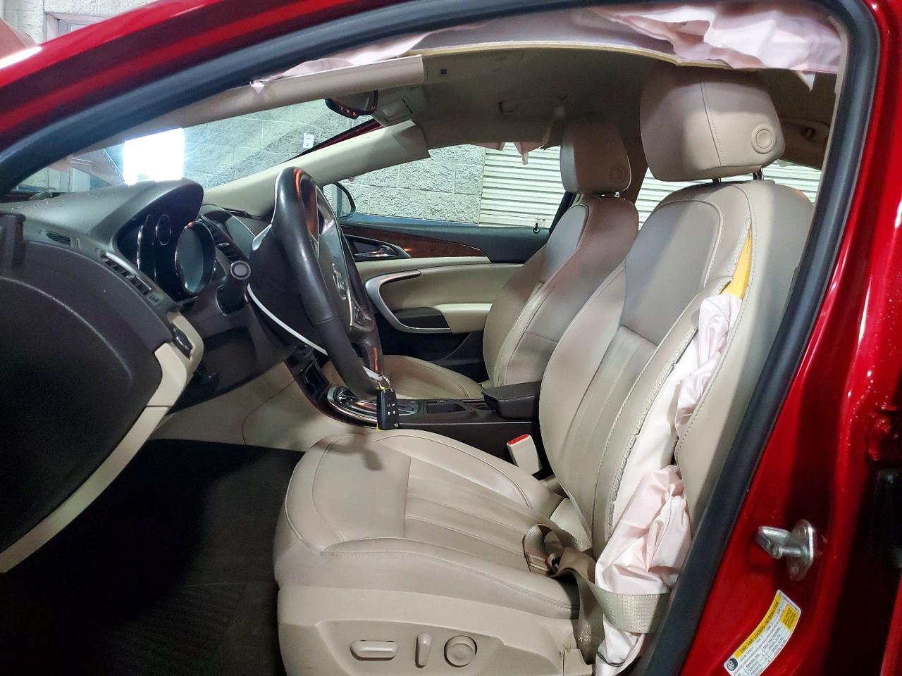 2013 Buick Regal Premium - Image 7