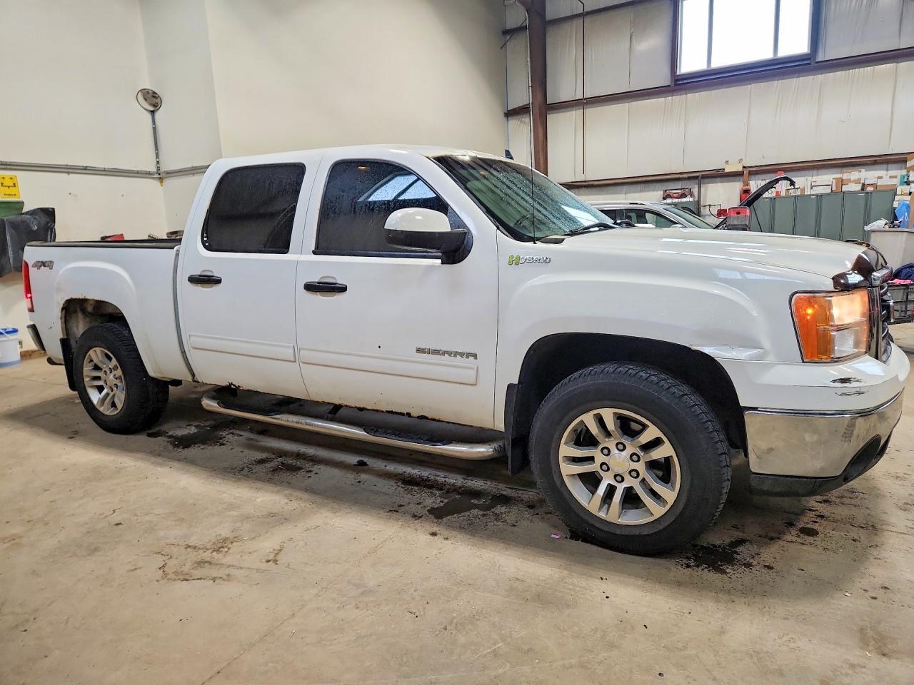 2010 GMC Sierra K1500 Hybrid - Image 4