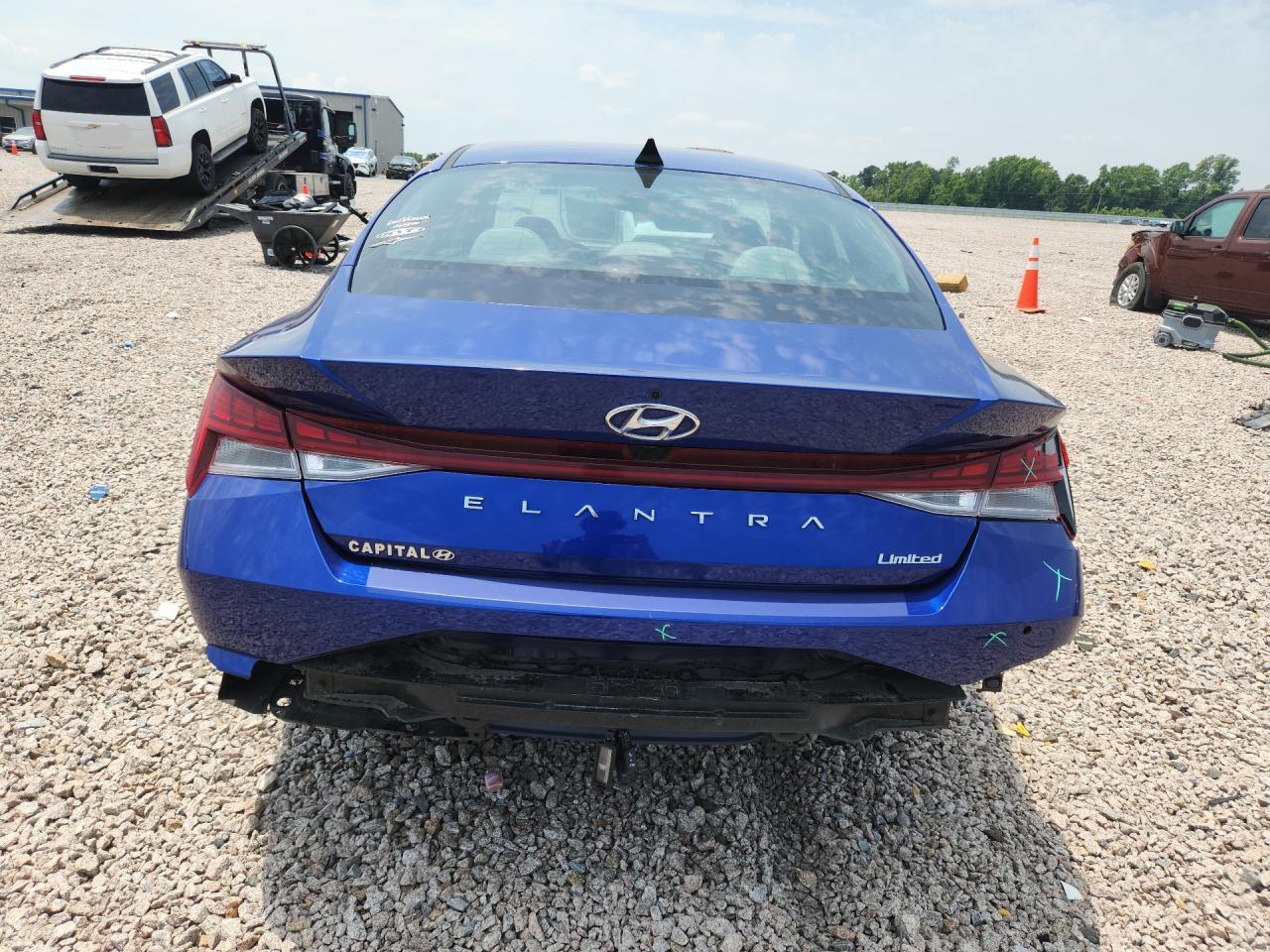 2023 Hyundai Elantra Limited - Фото 6