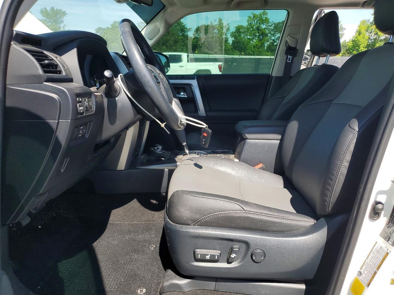 2023 Toyota 4Runner Sr5 Premium - Фото 7