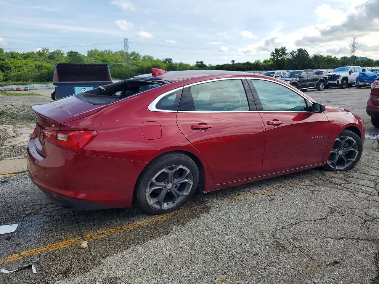 2023 Chevrolet Malibu Lt - Фото 3