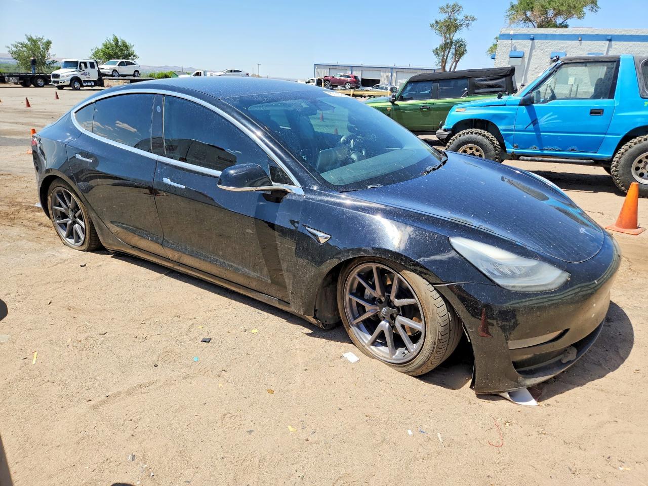 2020 Tesla Model 3 - Image 4