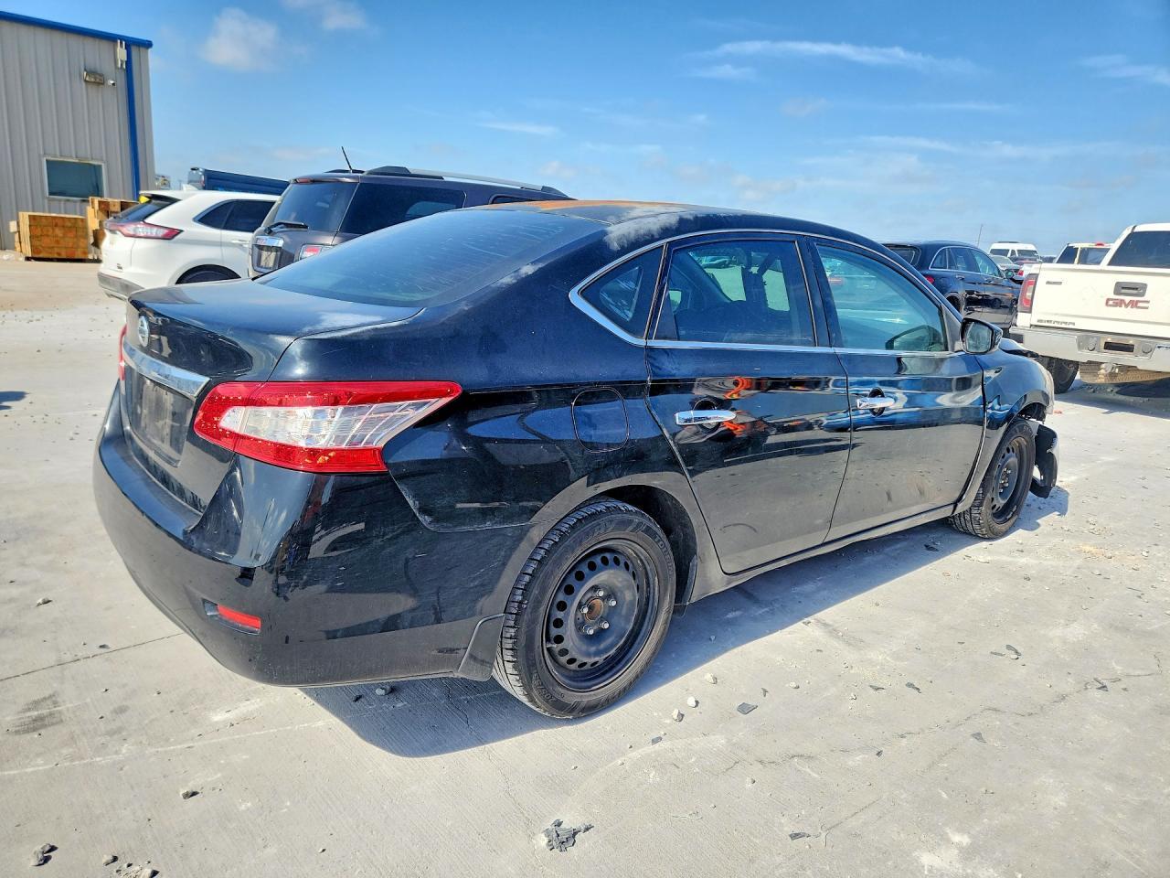 2015 Nissan Sentra S - Image 3