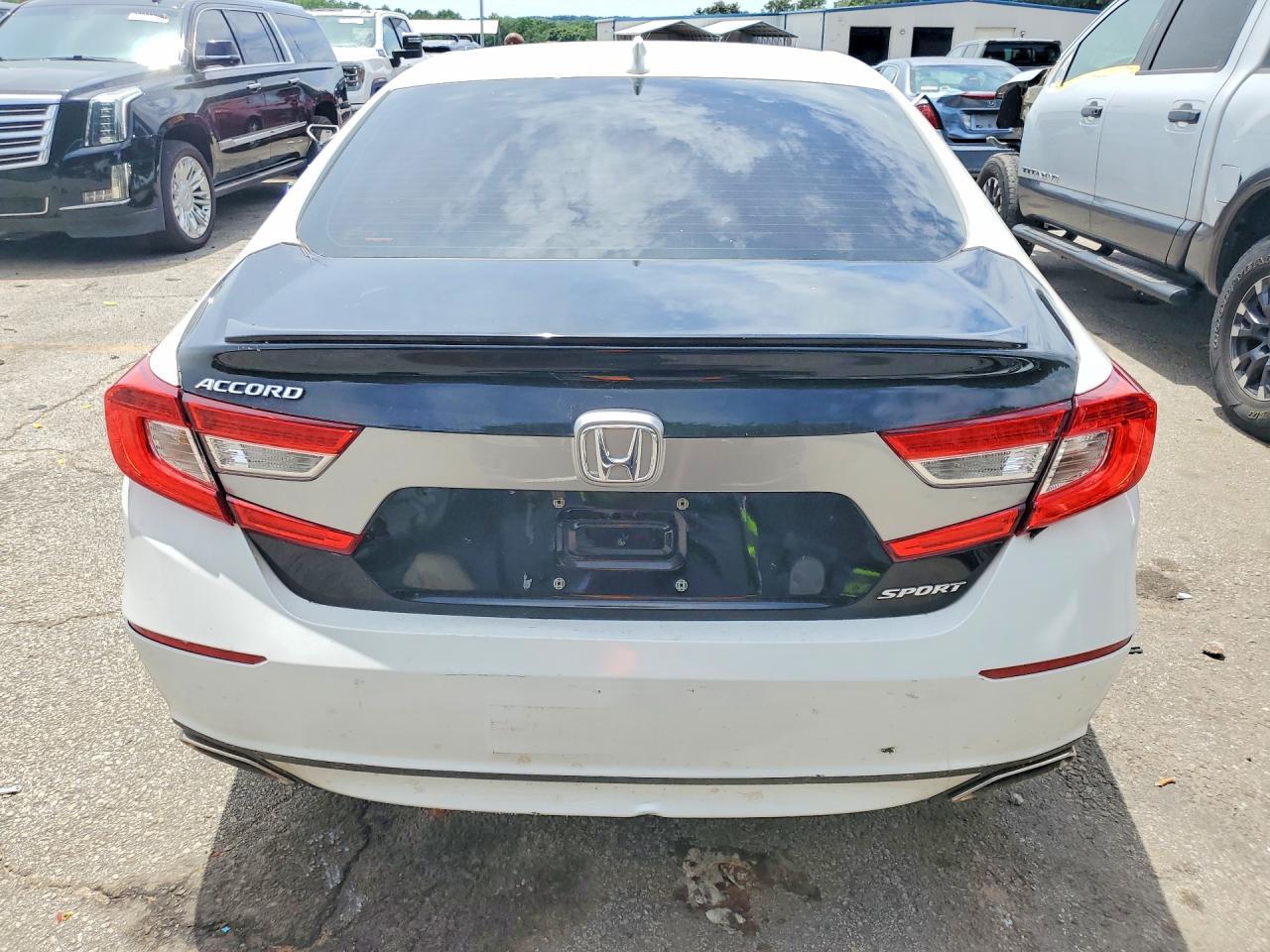 2018 Honda Accord Sport - Фото 6
