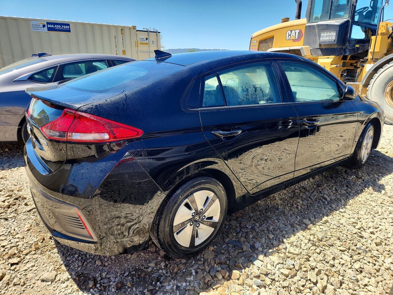 2021 Hyundai Ioniq Blue Hybrid - Фото 3