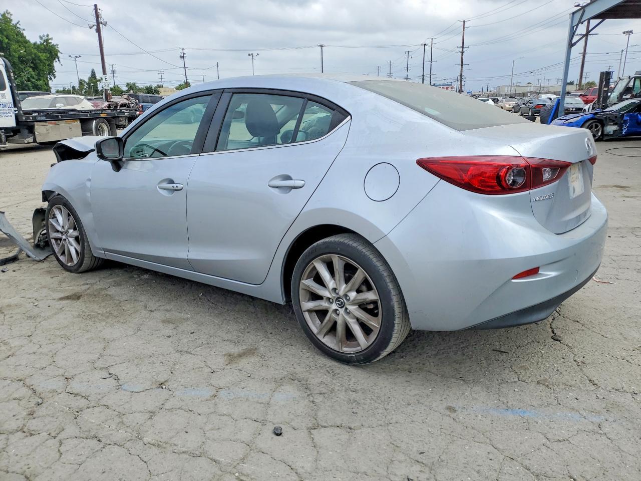 2017 Mazda 3 Touring - Image 2