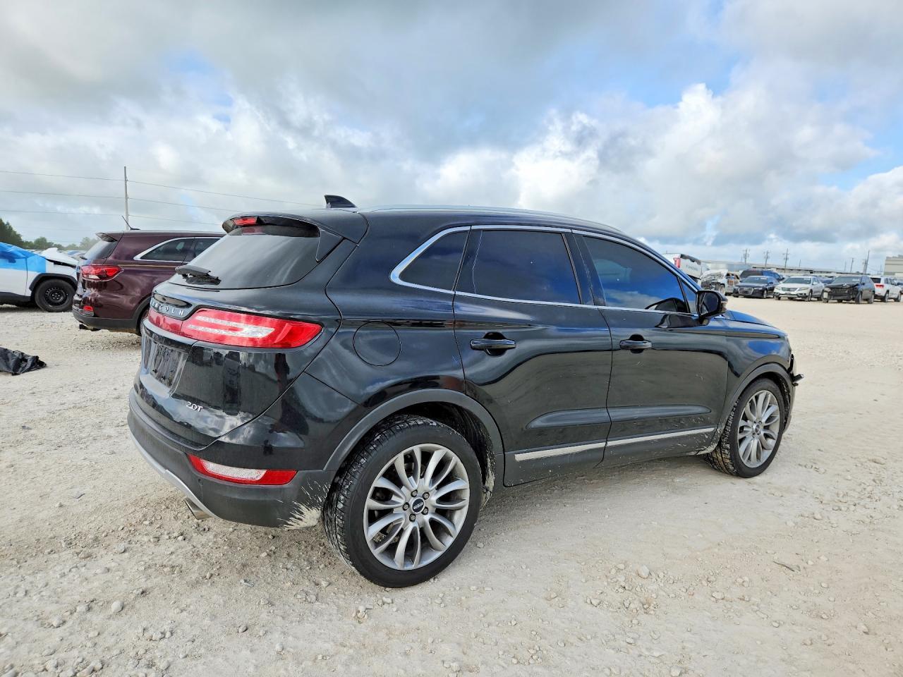 2018 Lincoln Mkc Reserve - Image 3