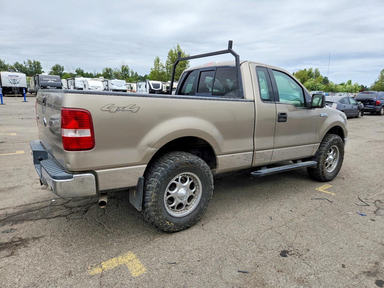 2004 Ford F150 - Фото 3