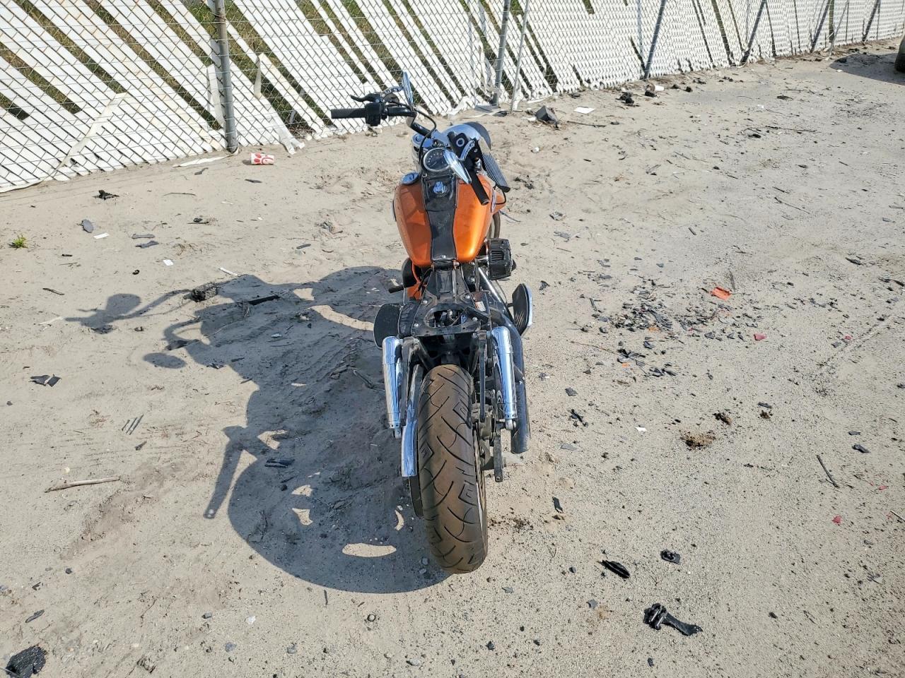 2014 Harley-Davidson Fld Switchback - Фото 6
