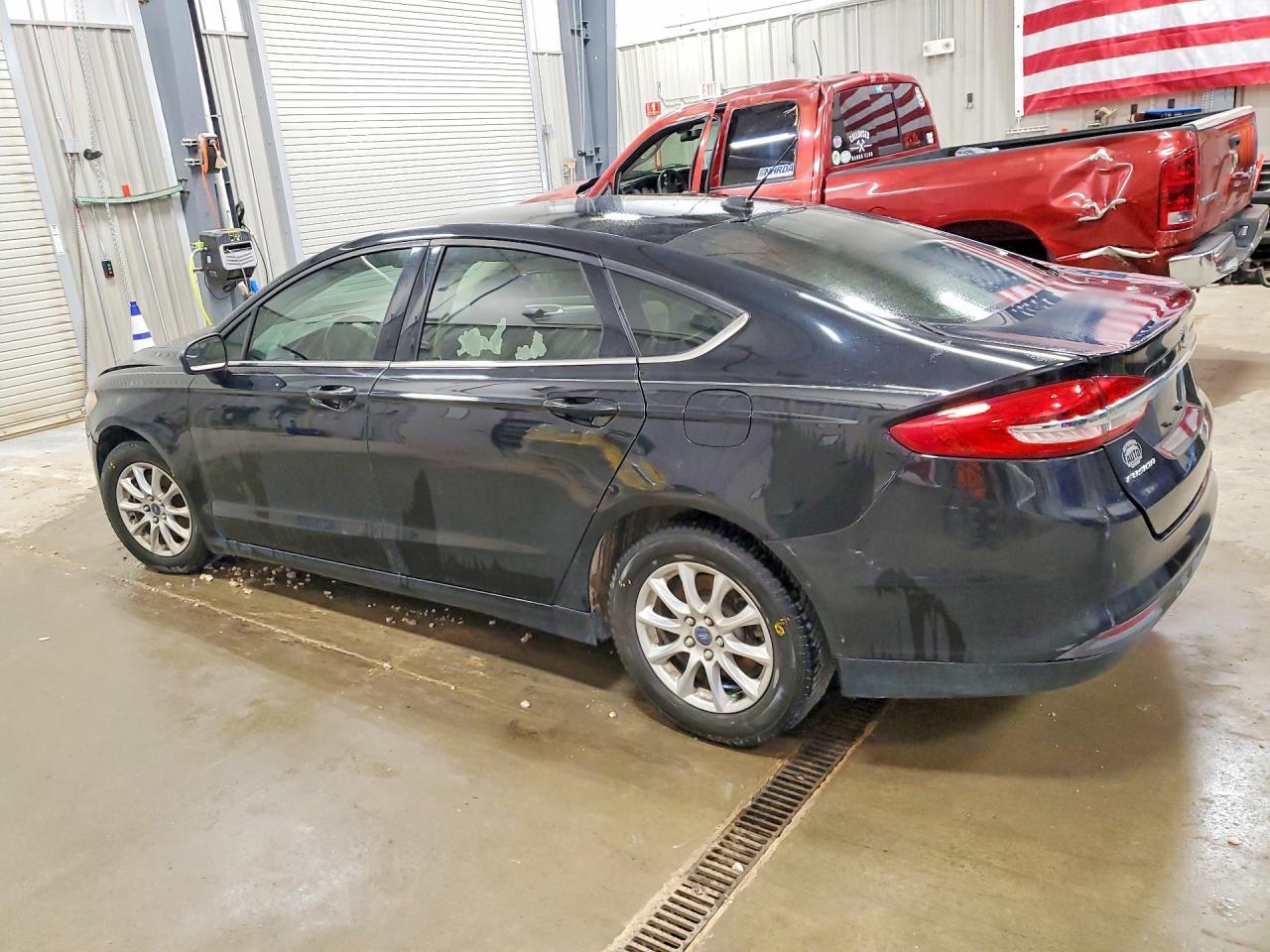 2018 Ford Fusion S - Image 2