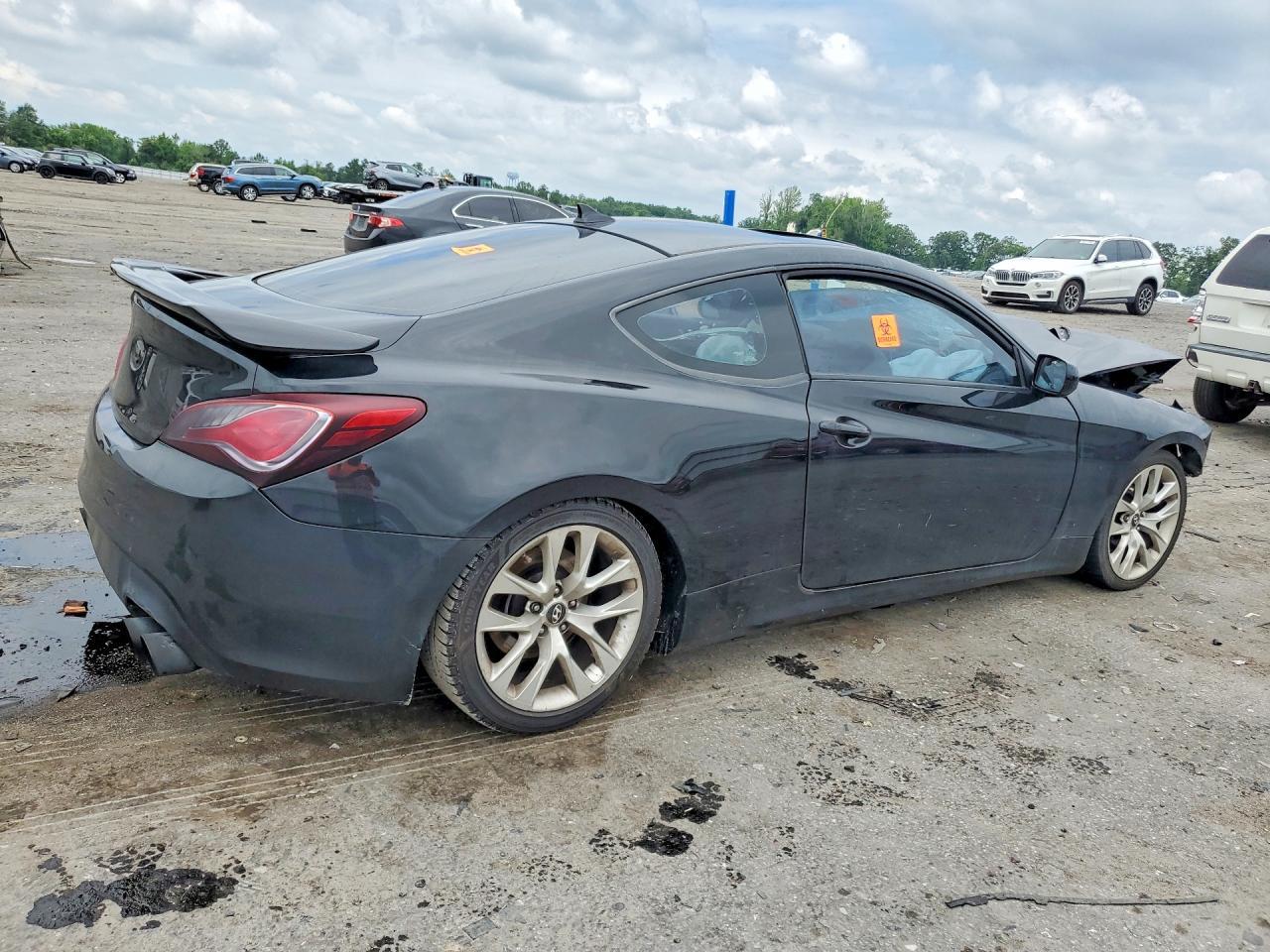 2013 Hyundai Genesis Coupe 2.0T - Image 3