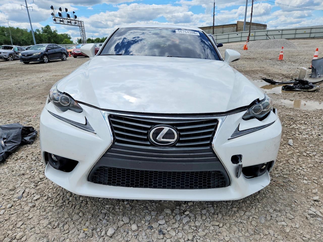 2016 Lexus Is 300 - Фото 5