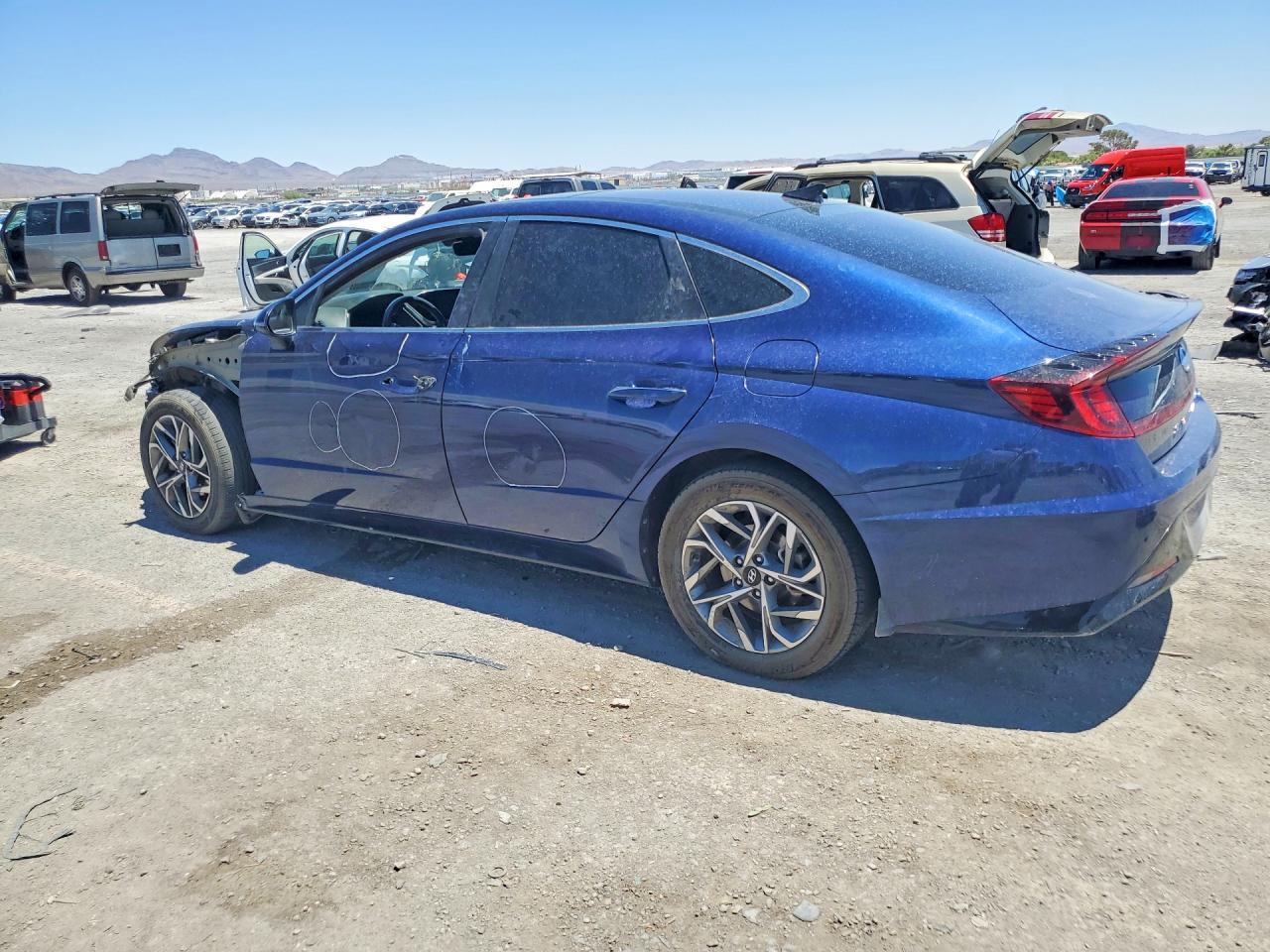 2021 Hyundai Sonata Sel - Image 2