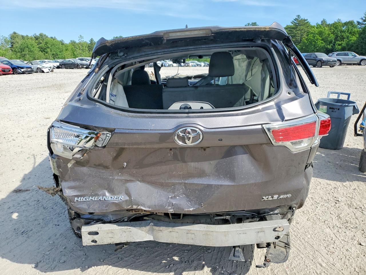 2016 Toyota Highlander Xle - Фото 6