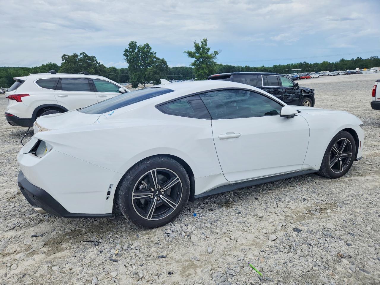 2024 Ford Mustang - Фото 3