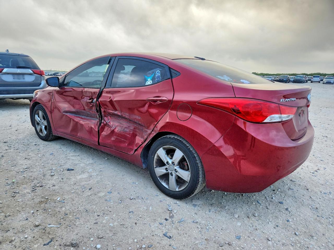 2013 Hyundai Elantra Gls - Фото 2