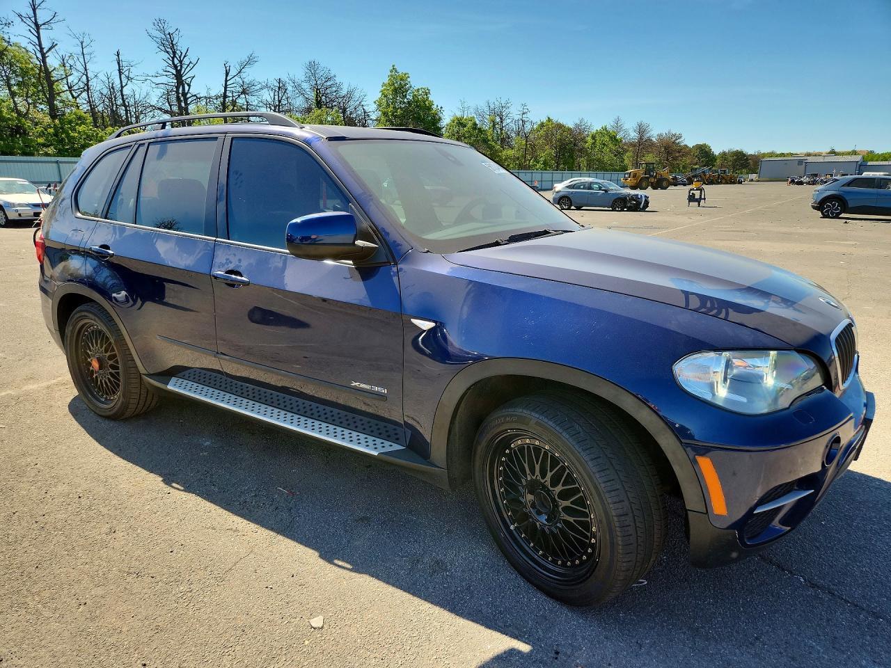 2012 BMW X5 xDrive35I - Фото 4