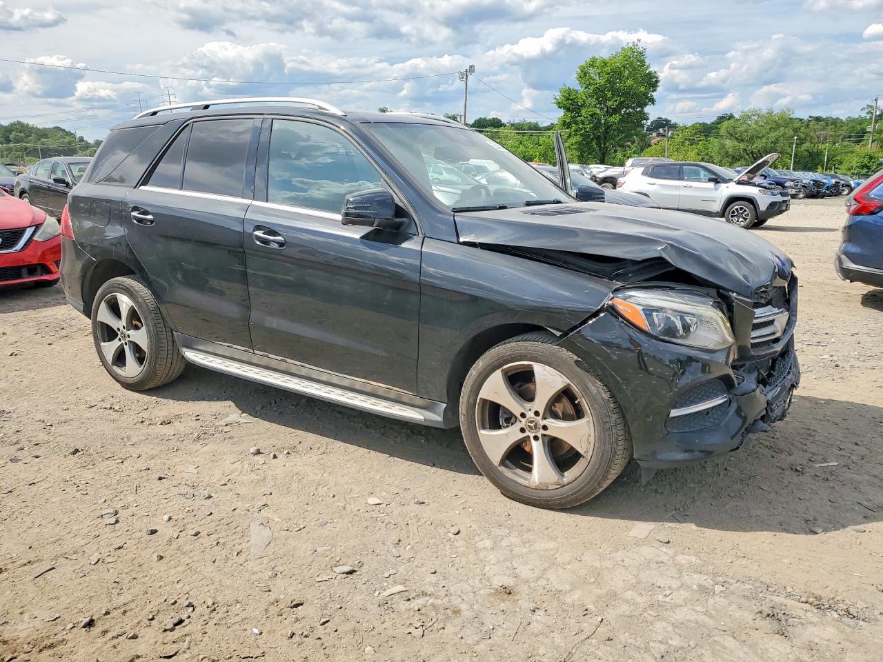 2017 Mercedes-Benz Gle 350 4Matic - Фото 4