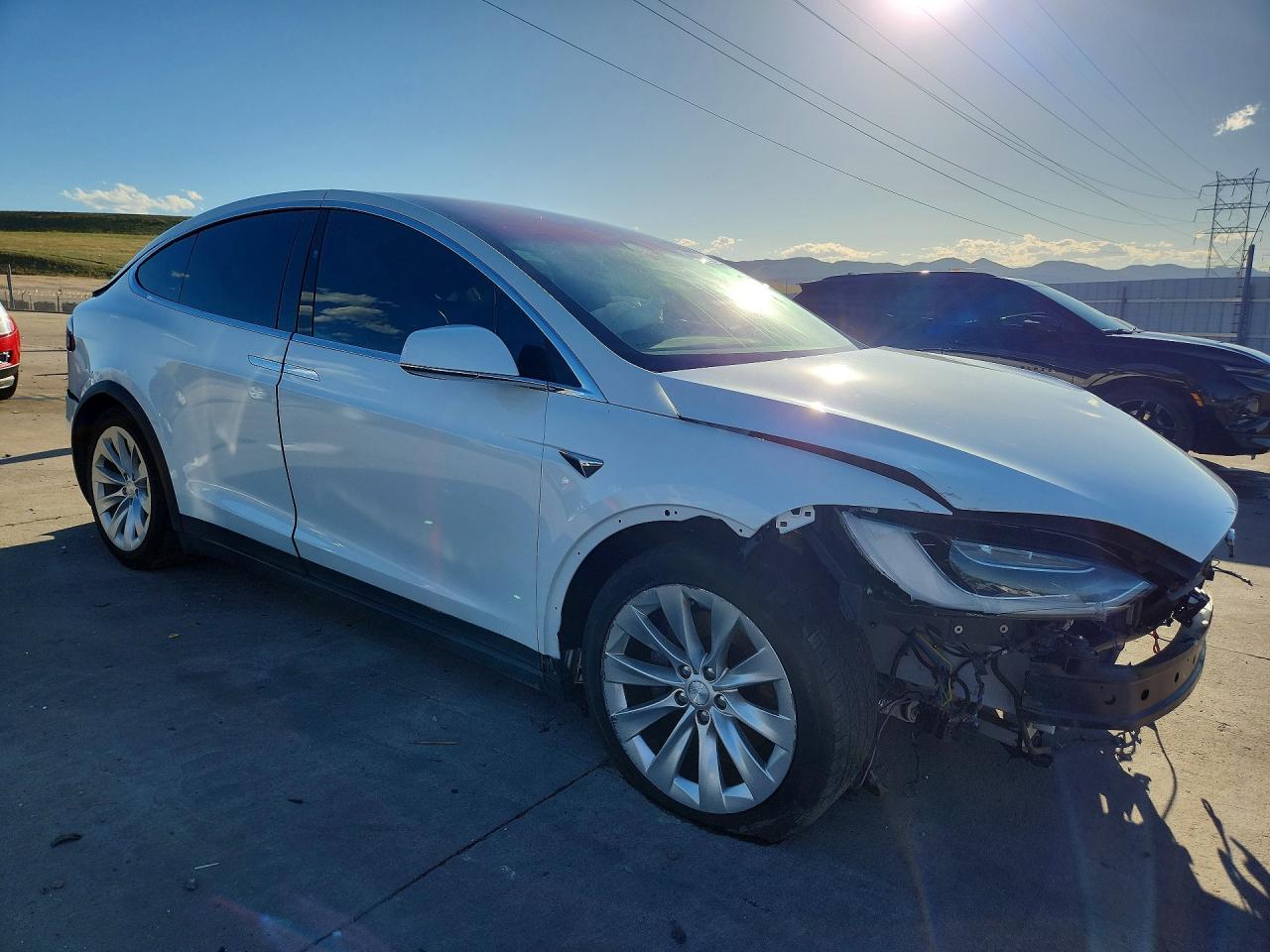 2017 Tesla Model X - Фото 4