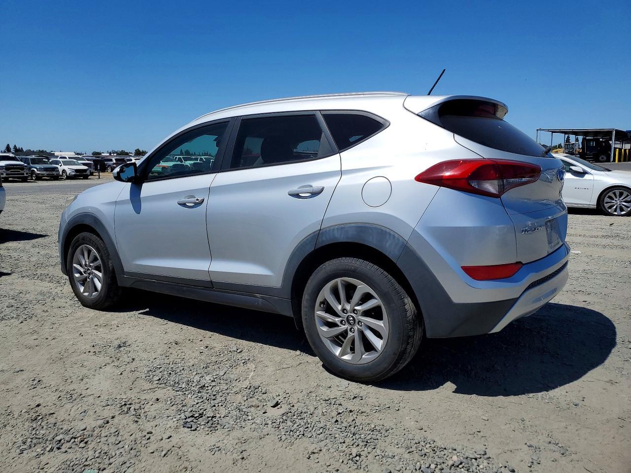 2016 Hyundai Tucson Se - Image 2